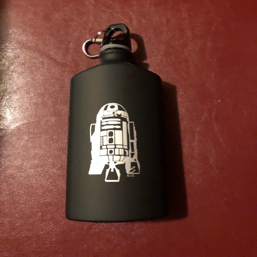 NEW Star Wars Flask R2D2